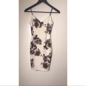 Floral Dress | White | SIZE:S